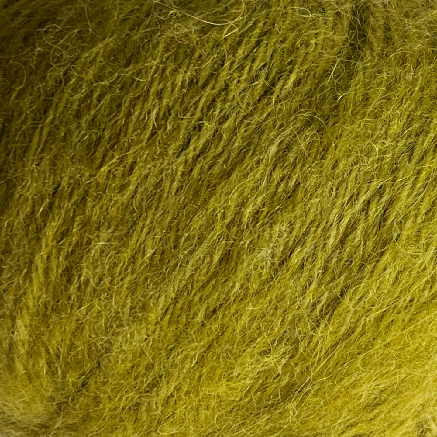 Chaska Alpaca Air - 12 ply Brushed