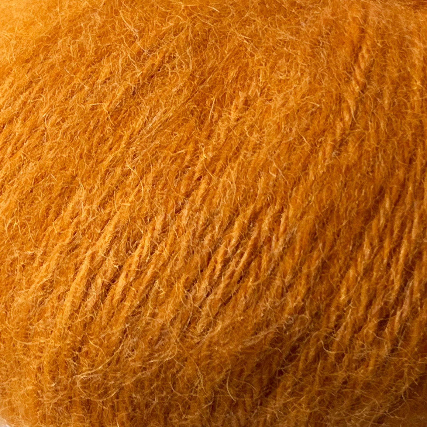 Chaska Alpaca Air - 12 ply Brushed