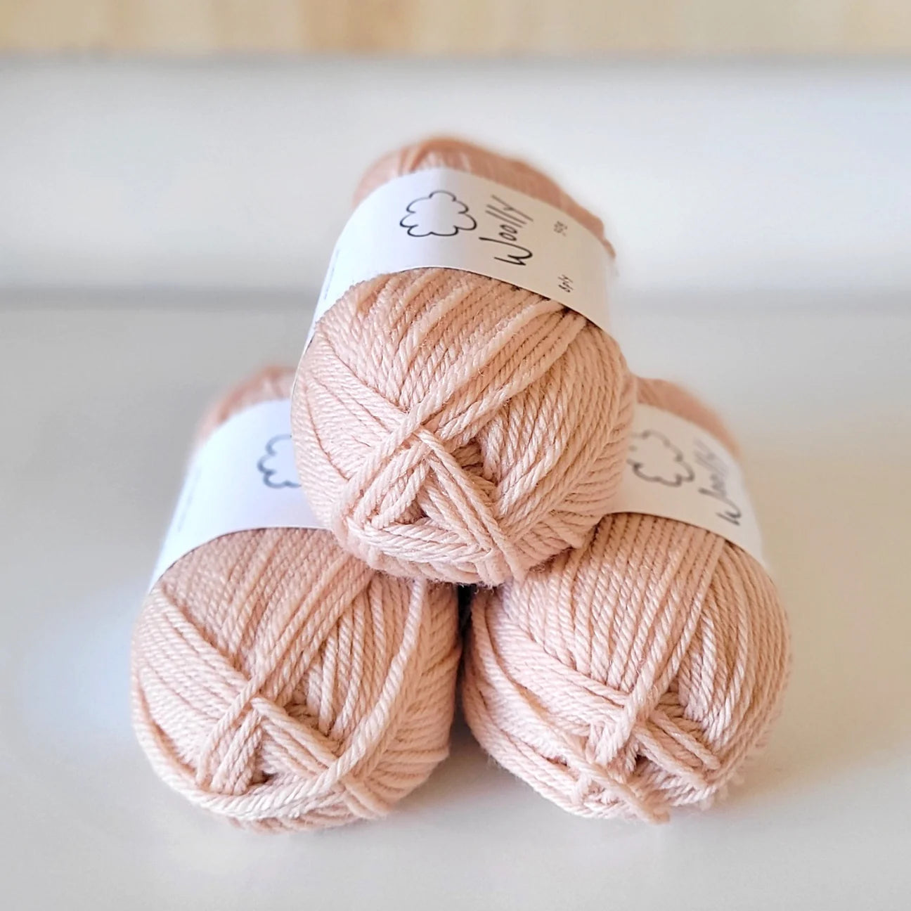 Woolly 8ply 100% NZ Wool