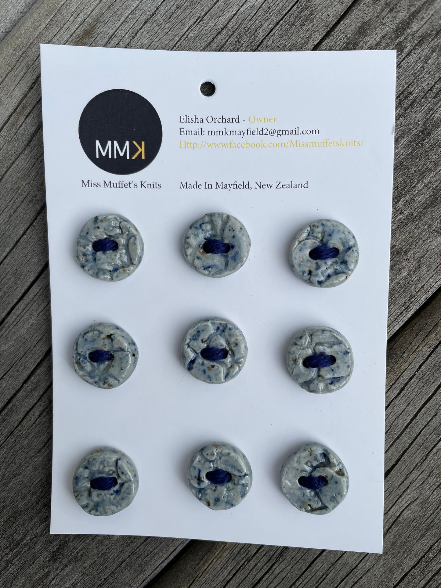 Miss Muffet's Knits 1.5 cm Ceramic Buttons - sheet of nine